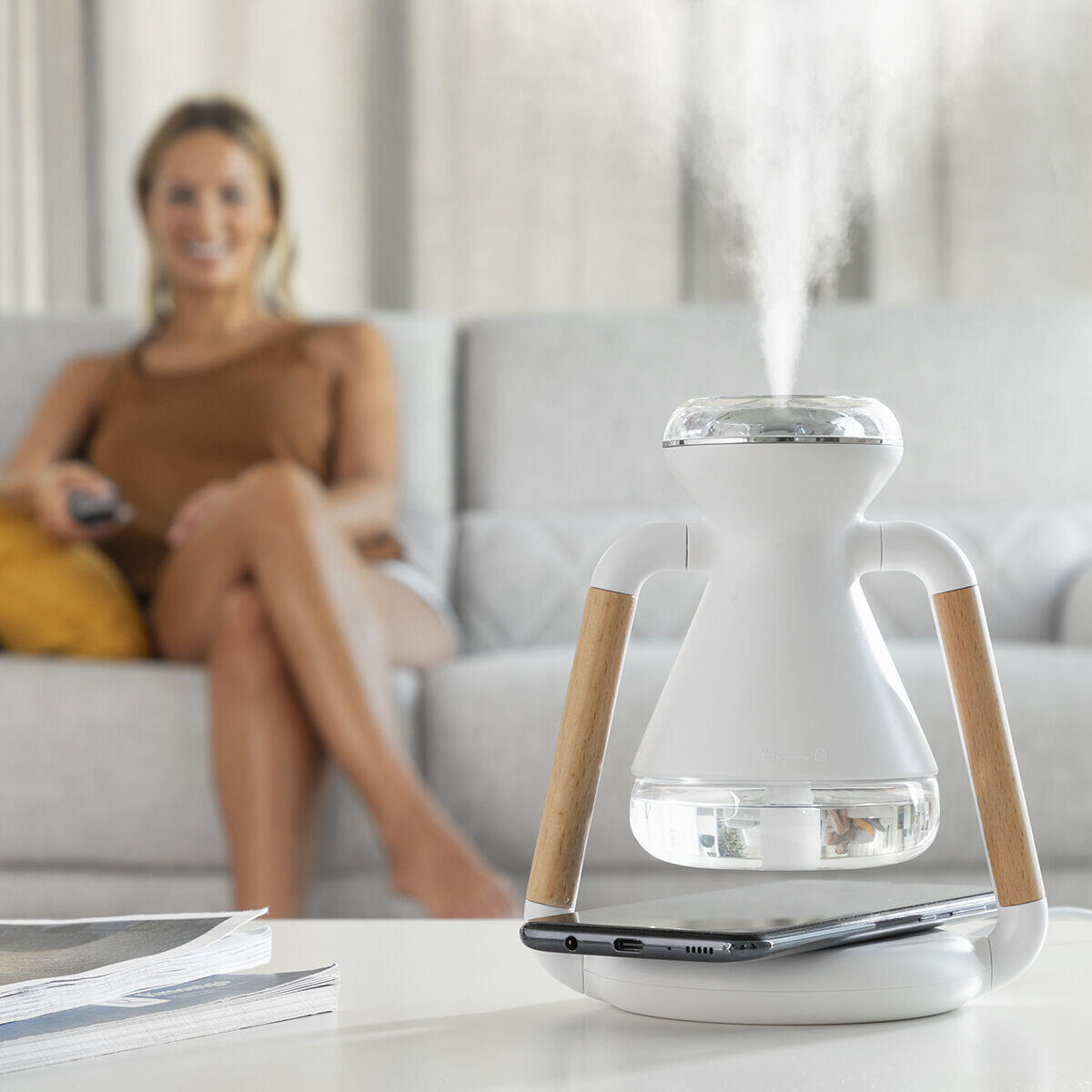 Humidificador + Cargador Inalámbrico